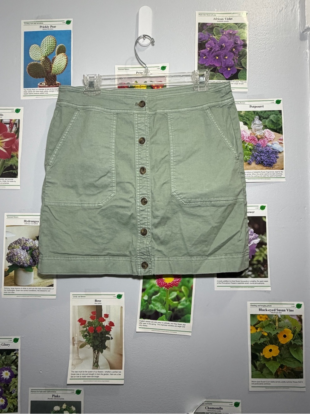 Vineyard Vines Button-Front Mini Skirt in Sage